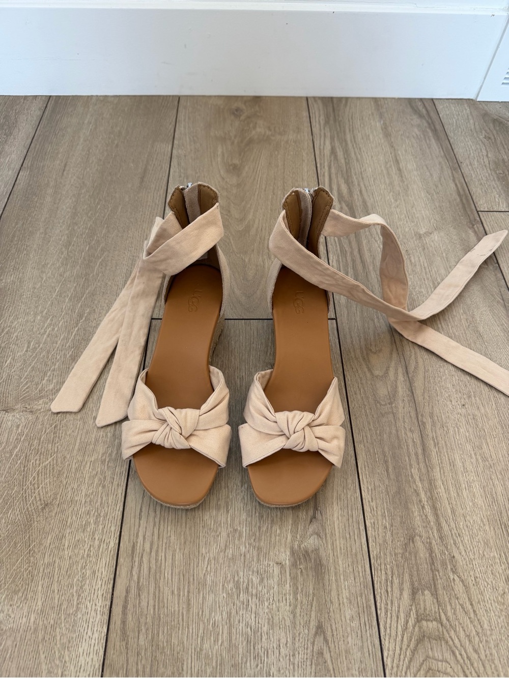 Women’s UGG Beige Knot Front Ankle Tie Sandals